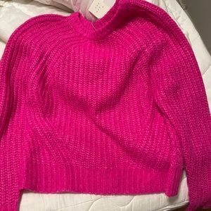Women’s sweater